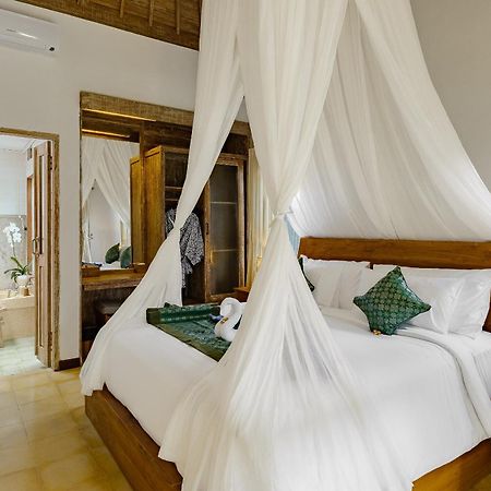 Uddhara Ubud Villa Extérieur photo