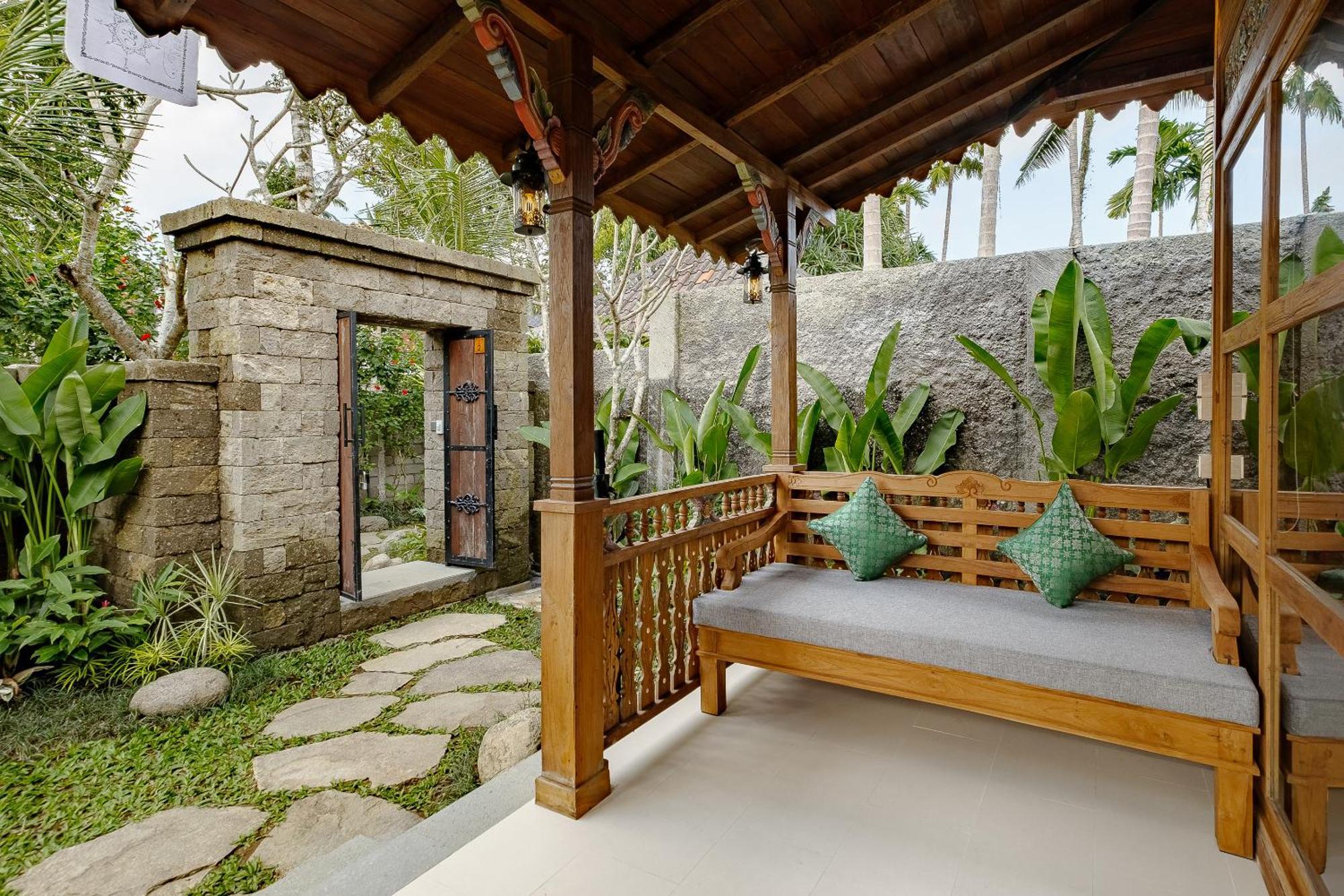 Uddhara Ubud Villa Extérieur photo